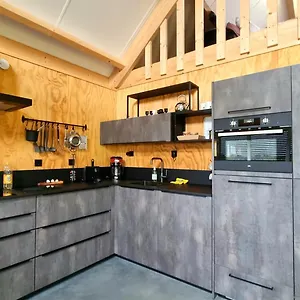 Farmers Lodge, A With A Skyline View In Rural Holiday home